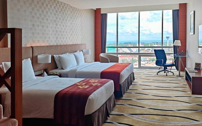 Zenith Hotel Kuantan Exterior photo Deluxe Room