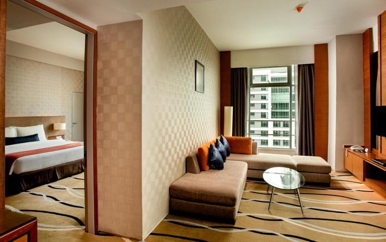 Zenith Hotel Kuantan Room photo Suite