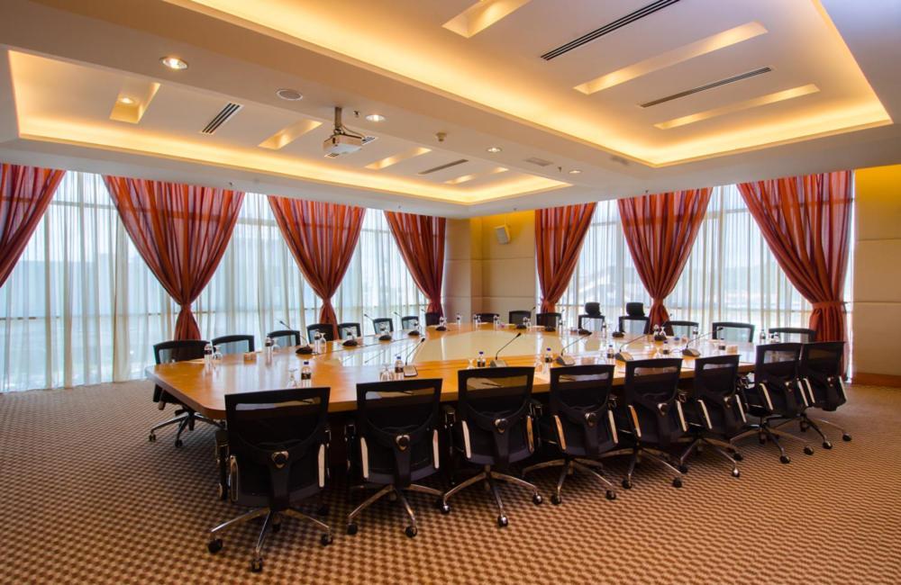 Zenith Hotel Kuantan Exterior photo Meeting room