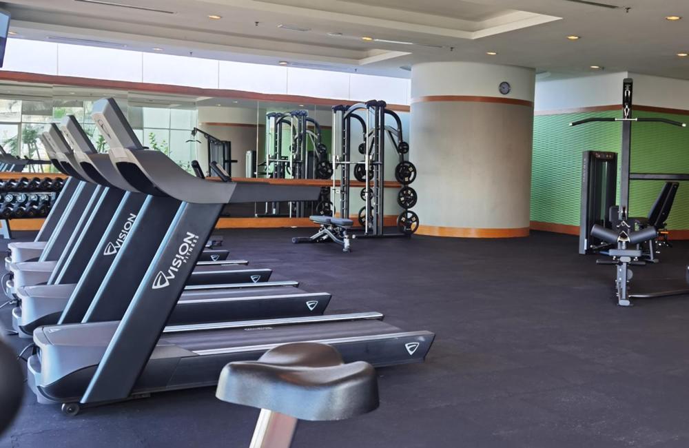 Zenith Hotel Kuantan Exterior photo The gym at the hotel